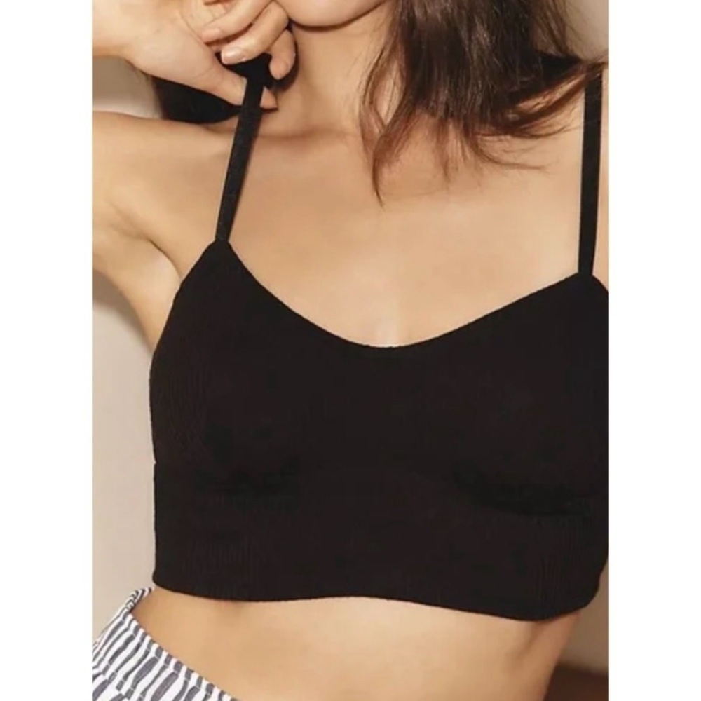 NEW EBERJEY Elon Relaxed Rib Bralette in Black